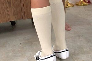 俄罗斯18岁性爱